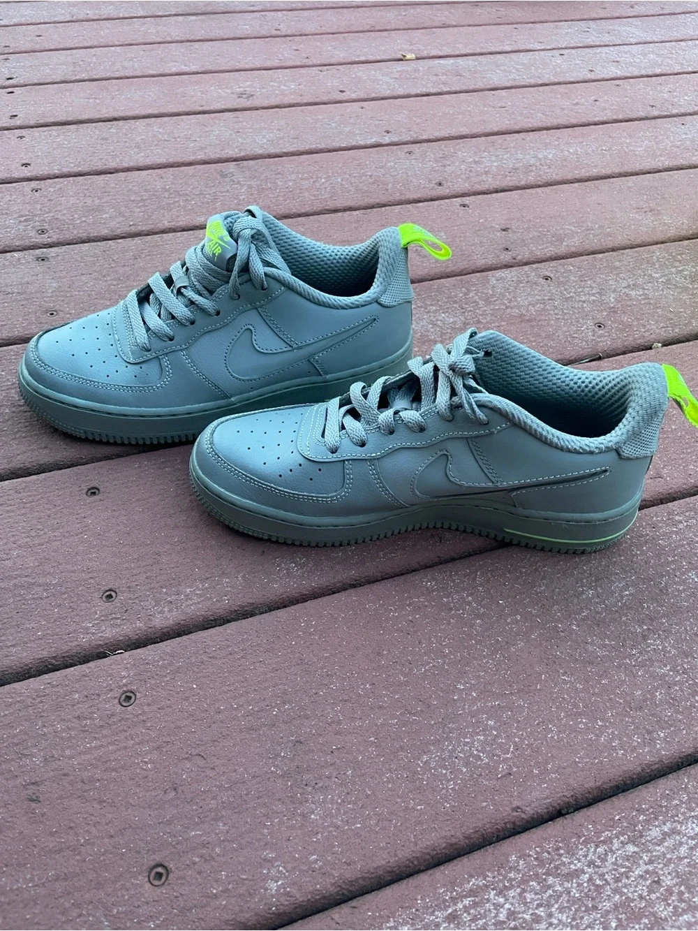 Nike Air Force 1 '07 (Rare) sneakers in the 